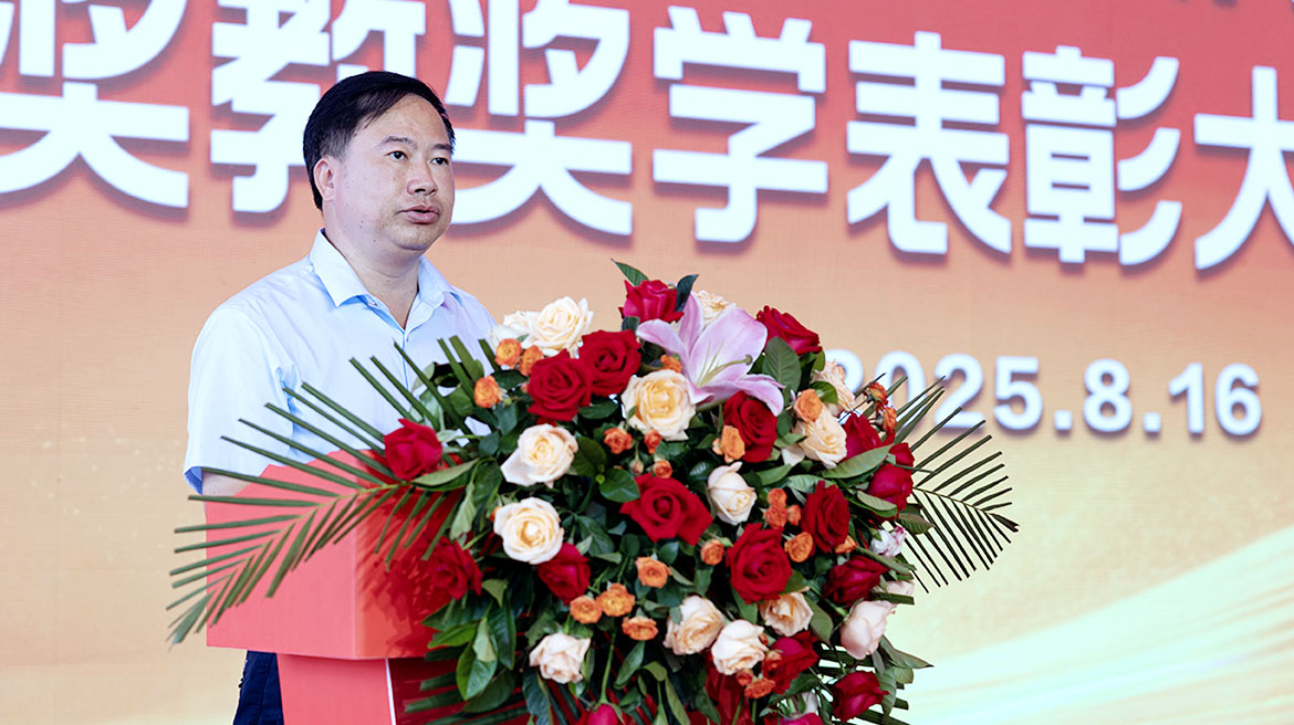 1756969588101834.jpg 39.jpg